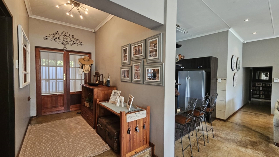 3 Bedroom Property for Sale in Meerhof North West